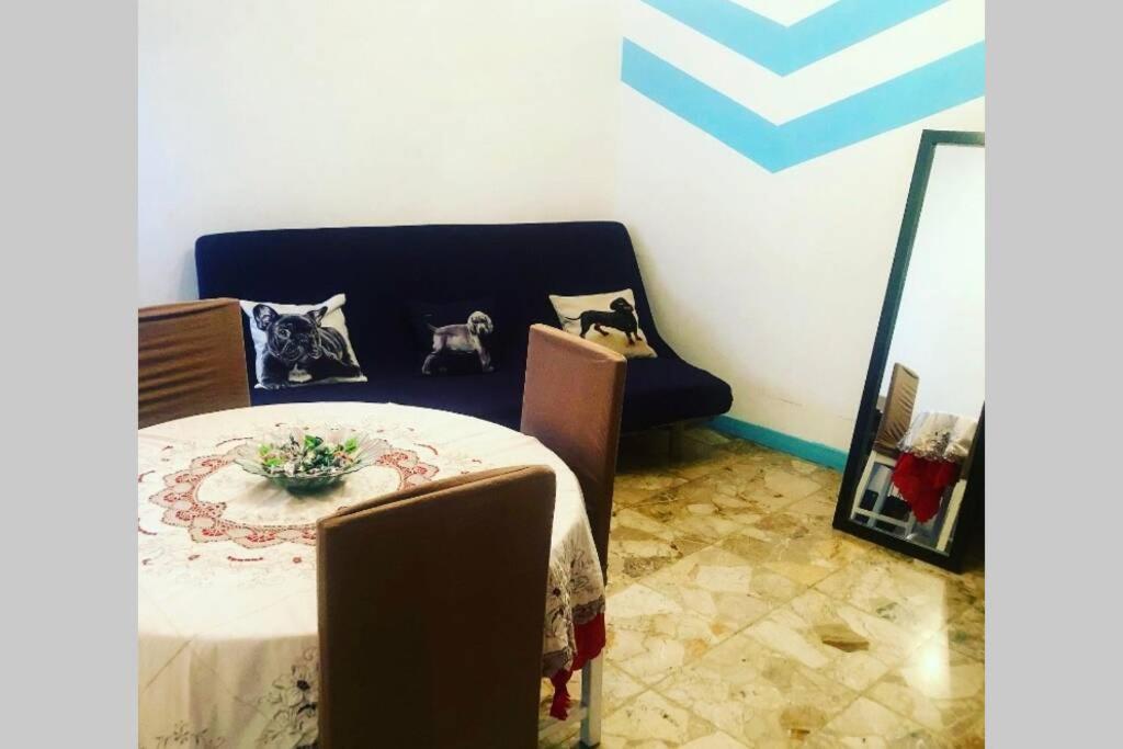 Peaceful Apartment 1 Minute Walk To The Beach Ventimiglia Buitenkant foto