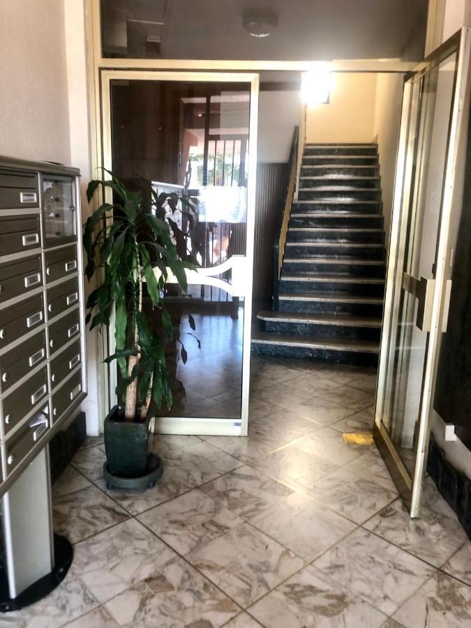 Peaceful Apartment 1 Minute Walk To The Beach Ventimiglia Buitenkant foto
